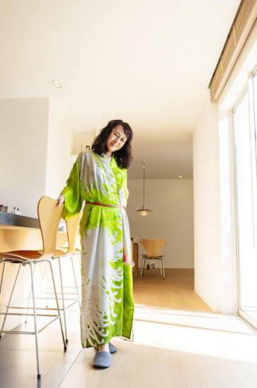 KIMONOdressjapan 100% silk kimono Robe New Made in japan Luxury Gown Bthrobe Kiku