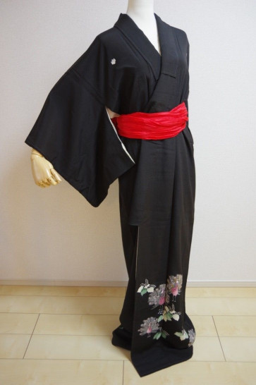 KIMONO DRESS JAPAN VINTAGE TRADITIONAL JAPANESE COSTUME USED KDJM-A0405