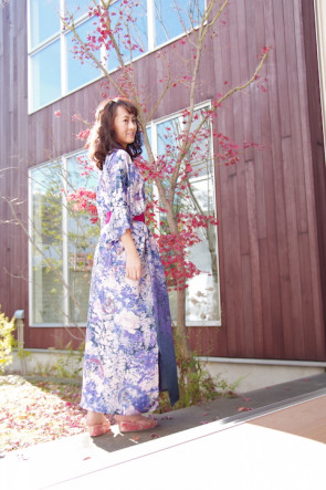 KIMONOdressjapan 100% silk kimono Robe New Made in japan Luxury Gown Bthrobe Purple