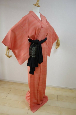 KIMONO DRESS JAPAN VINTAGE TRADITIONAL JAPANESE COSTUME USED KDJM-A0330