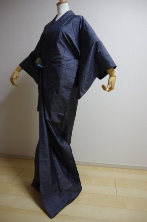 KIMONO DRESS JAPAN VINTAGE TRADITIONAL JAPANESE COSTUME USED KDJM-A0420